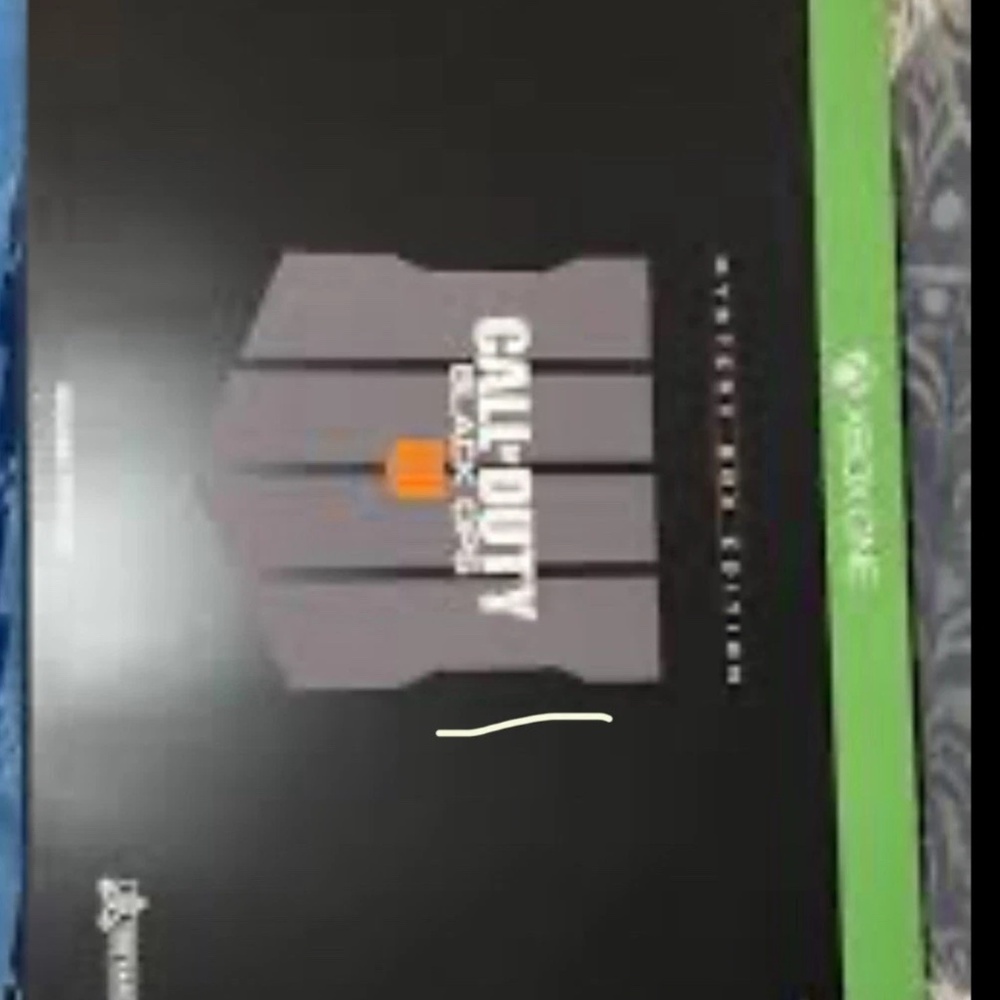 BO4 Xbox one Mystery Box Edition